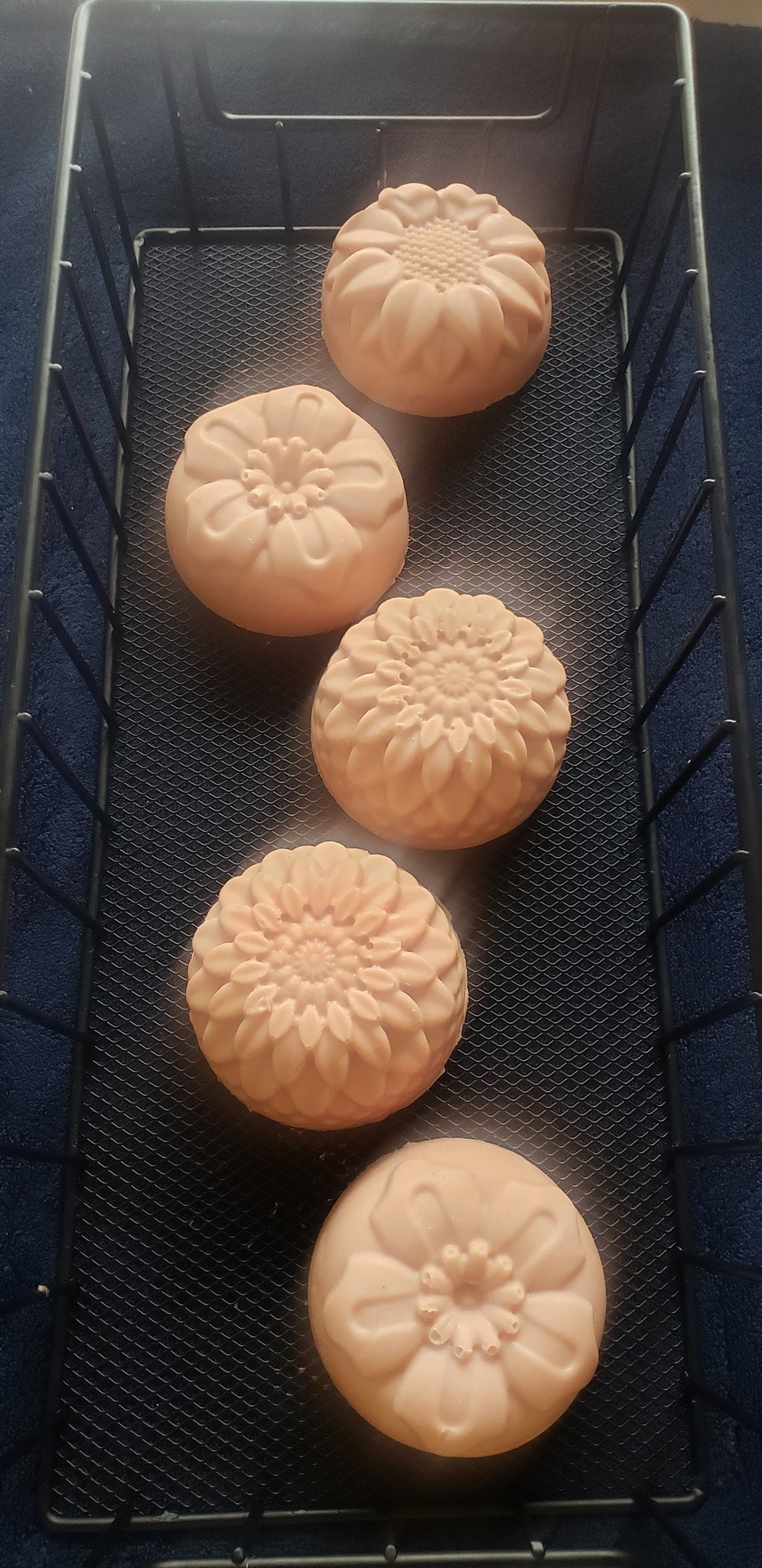 A "Sacret Rose"~(Women)~Facial Bar