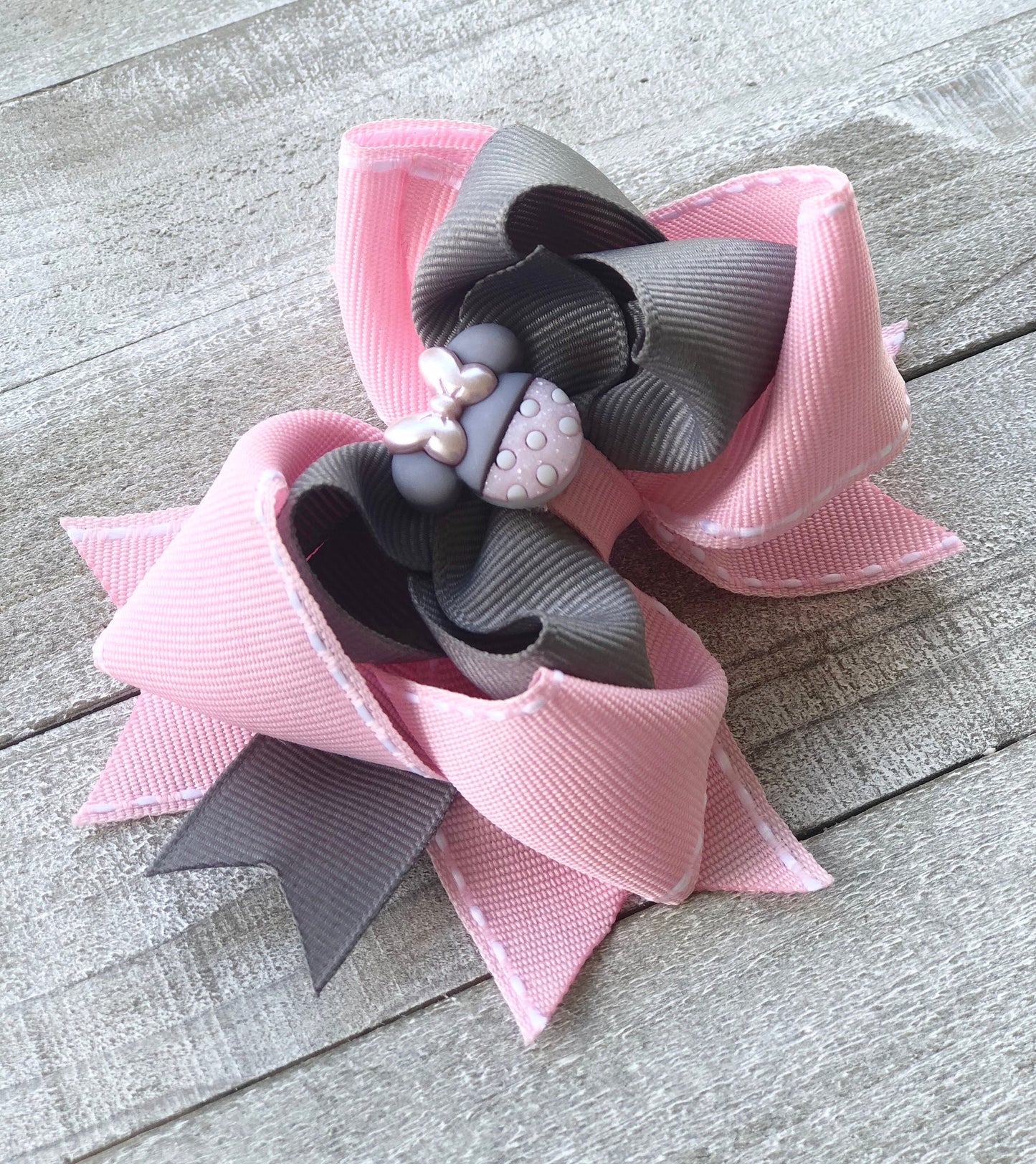 Minnie Mouse Bow 2~ Pink and Gray Bow~ Boutique Bow~ Double Layere ~ 4.7" inch Medium Bow